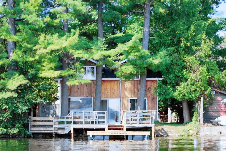 Cottage Sidney