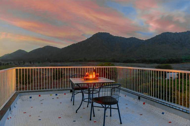 Wonderful villa with pool, BBQ & patio | Pets are welcome — photo 5