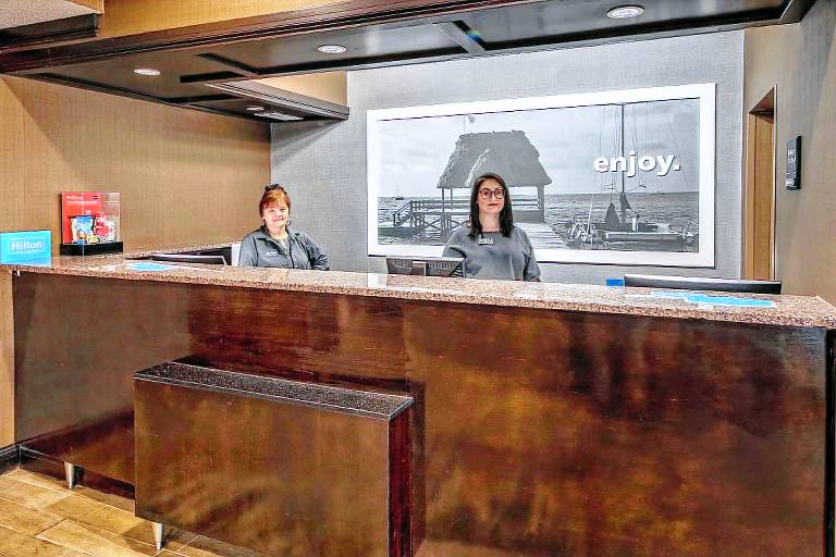 Hampton Inn Tullahoma — photo 4