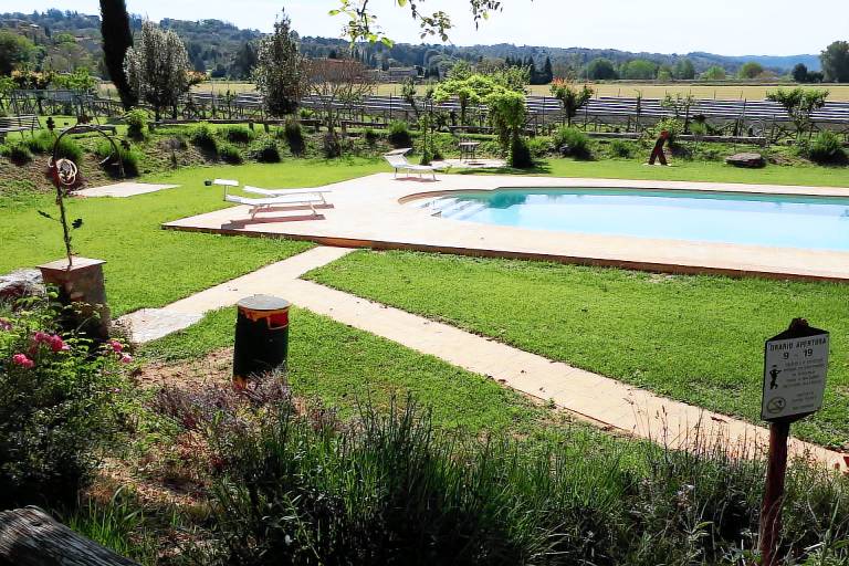 Family-friendly beautiful villa with barbeque, sauna & terrace | Pets are welcome — photo 3