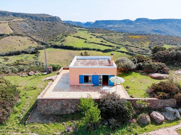 Children-friendly pleasant holiday apartment with yard | Pets are welcome — photo 2