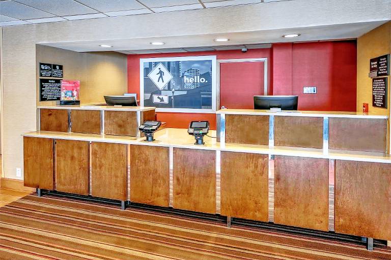 Hampton Inn Raleigh/Cary — photo 5