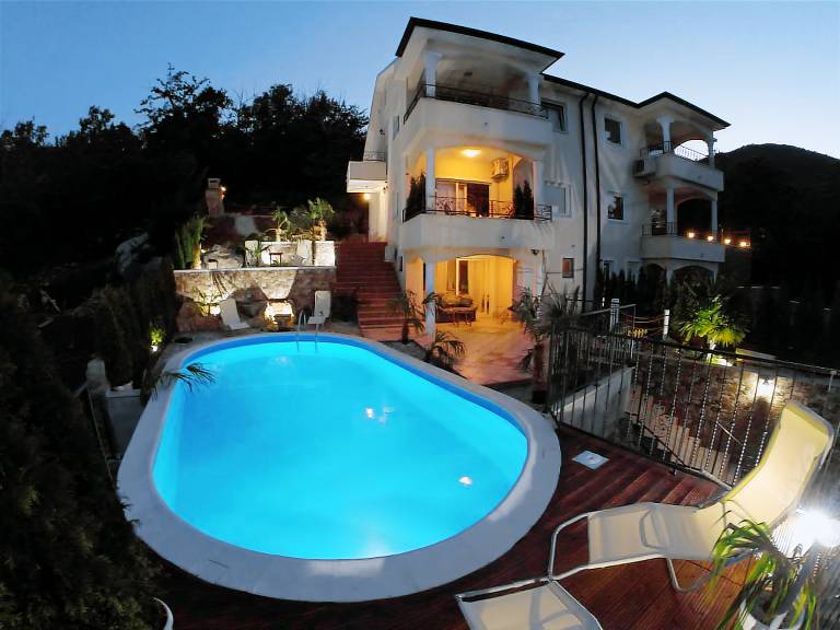 Villa Oprič