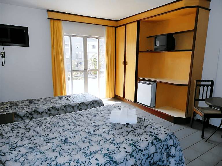 H Hotel in Balneário Camboriú