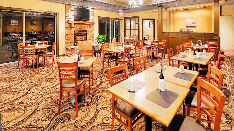Baymont Inn & Suites — photo 2