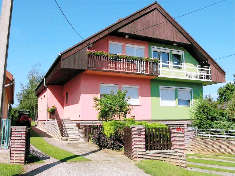 Dom Balatonlelle