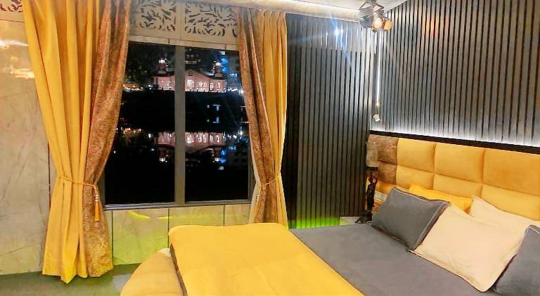 Vacation home with terrace, barbeque & yard — photo 2