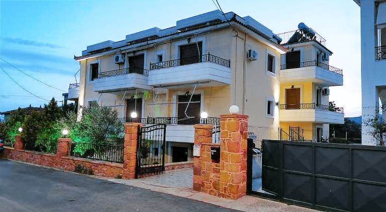Rental apartment with terrace | Perfect for remote work | Pet-friendly — photo 3