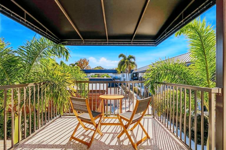 Rental apartment with pool — photo 4