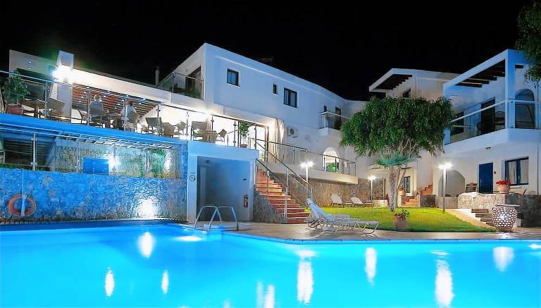 Appart'hôtel Agia Marina