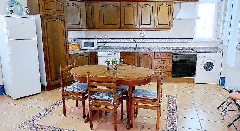 House with 3 rooms for 6 persons — photo 4