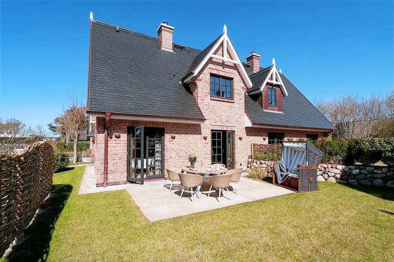 Fully equipped big vacation home with sauna | Pet-friendly in Sylt