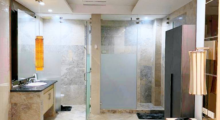 Serviced apartment with pool — photo 2