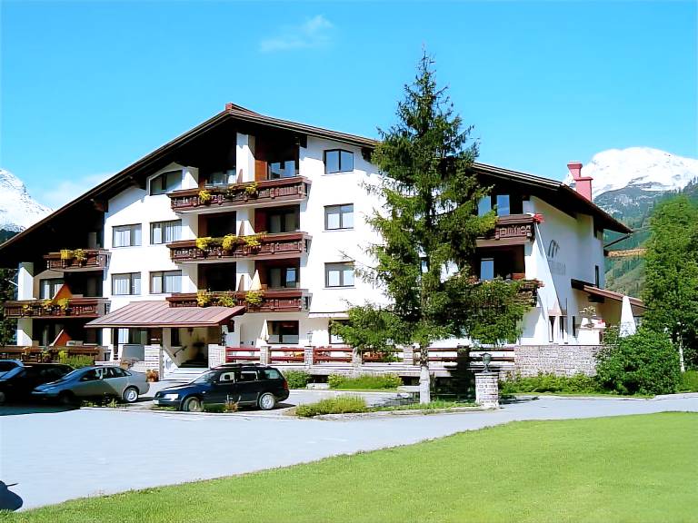 Hotel Bergheim in Lech am Arlberg