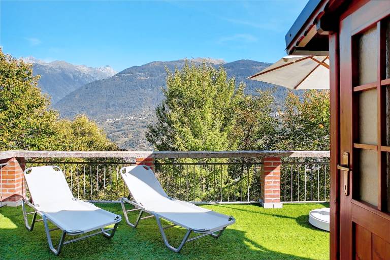 Apartment 'La Terrazza' with Mountain View, Wi-Fi and Air Conditioning — photo 2