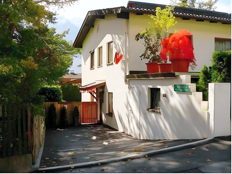 Beautiful holiday apartment with barbeque, pool & garden | Pets allowed in Telfs