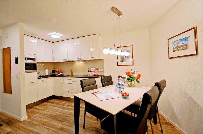 Apartment with 1 room for 4 persons — photo 3