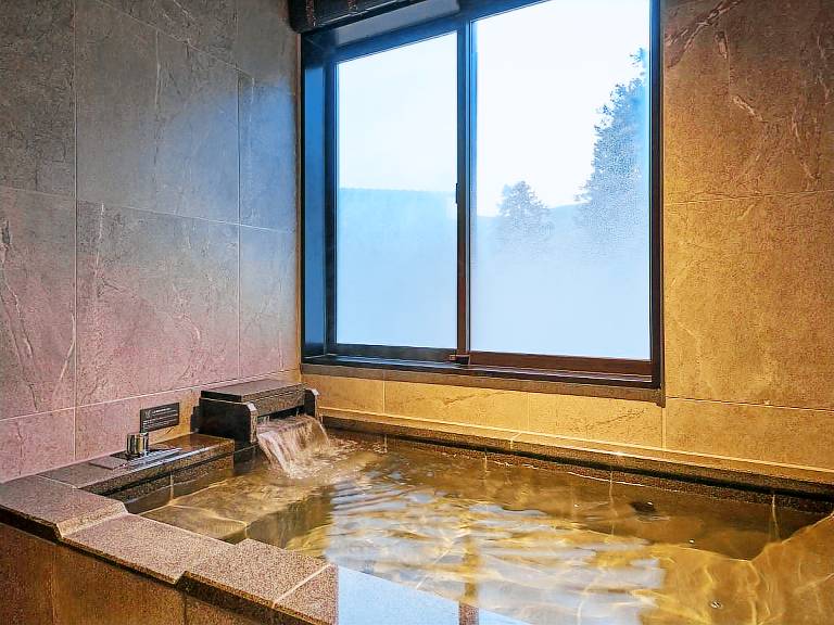 Vacation home with patio | Pets are welcome — photo 4