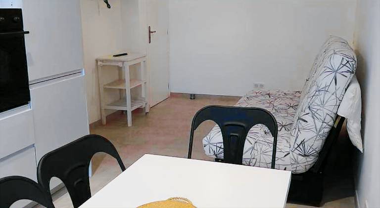 Holiday apartment with 2 rooms for 6 persons — photo 5