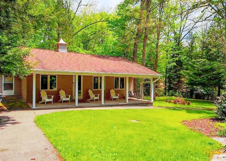 Cabin Farmington