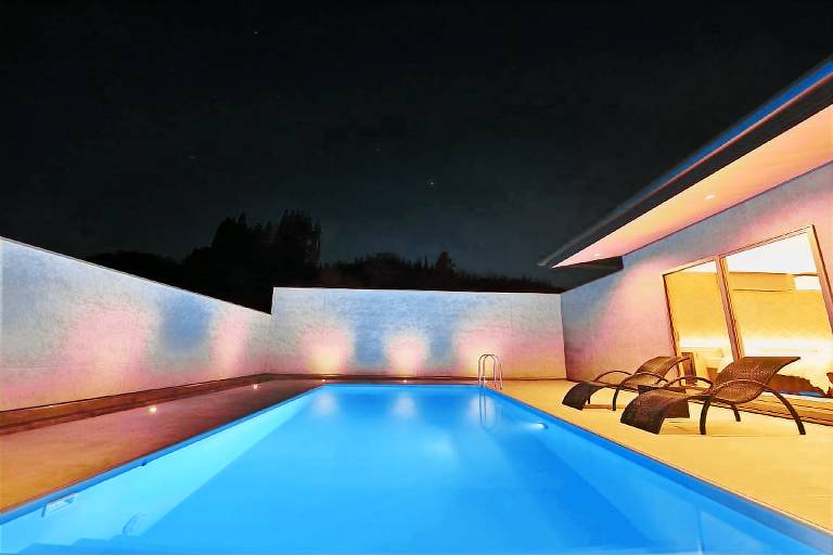SAKURA Bettei The Pool Villa
