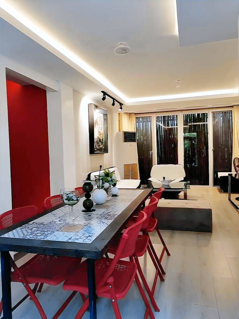 Villa with pool | Pet-friendly — photo 4