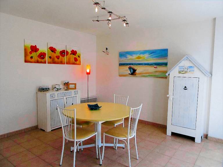 Vacation home with BBQ — photo 2