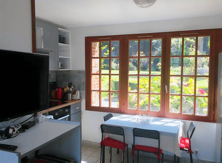 House with garden | Garden view — photo 3