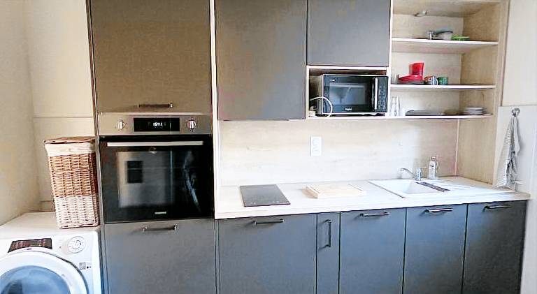 Holiday apartment with patio & grill — photo 3