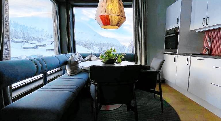 Beautiful serviced apartment with patio | Next to the ski | Pet-friendly — photo 2