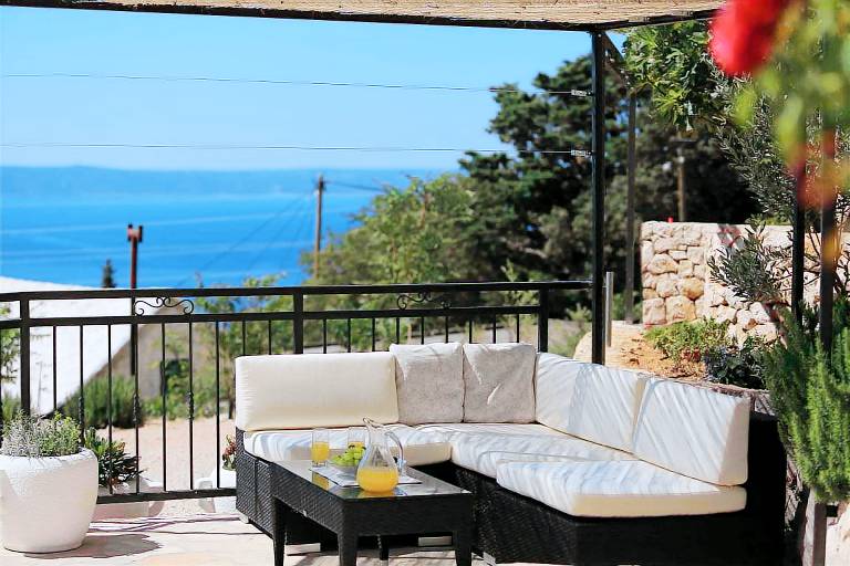 Country House Dalmatian Stone with Pool — photo 4