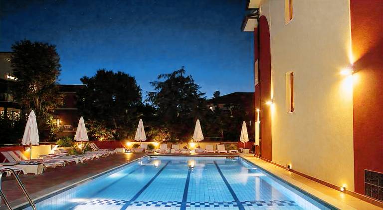 Frontemare Appartamenti e Camere ELISABETTA — photo 4