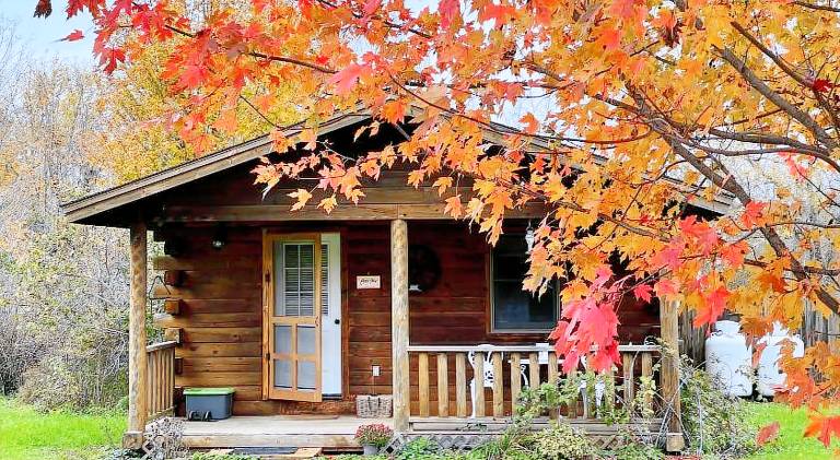 Mill Creek Cabins in Senec
