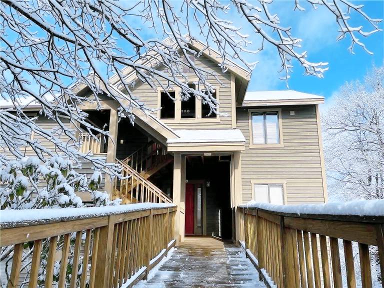 Condo  Seven Springs