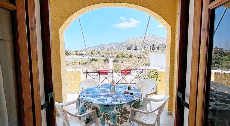 Nice apartment with terrace | Pet-friendly in Aegina