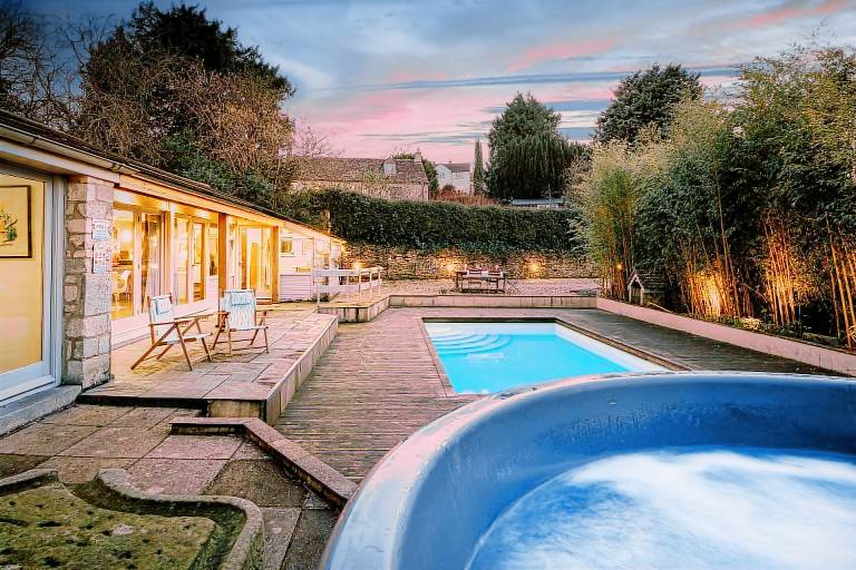 Cottage  Painswick