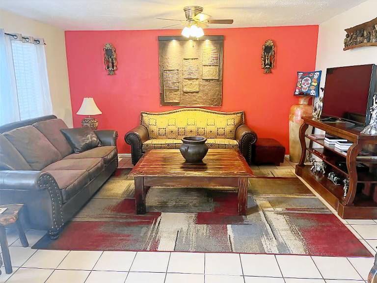 Condo Laredo