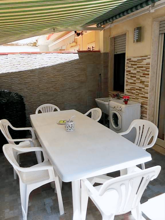 Villa with terrace — photo 5