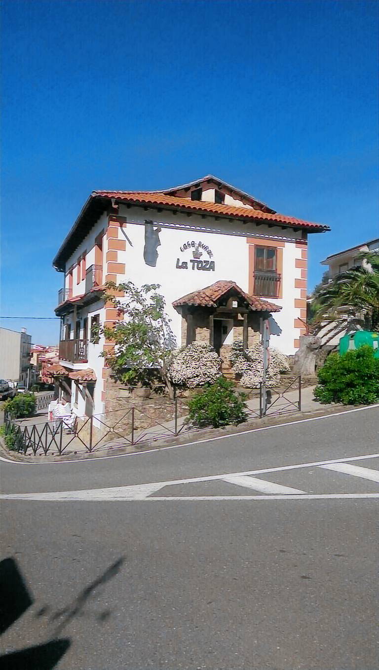 Casa Arroyomolinos de la Vera