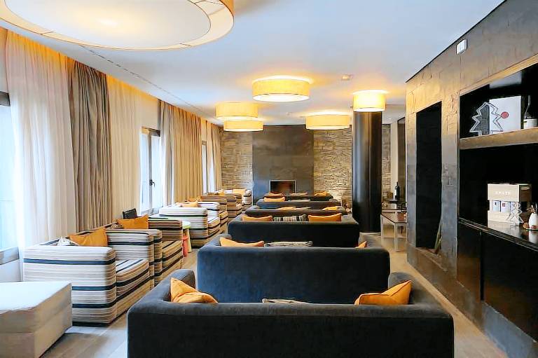 Aparthotel Bohí