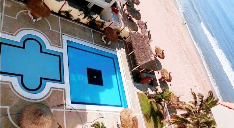 Vacation home with pool | Pets allowed in Mazatlán