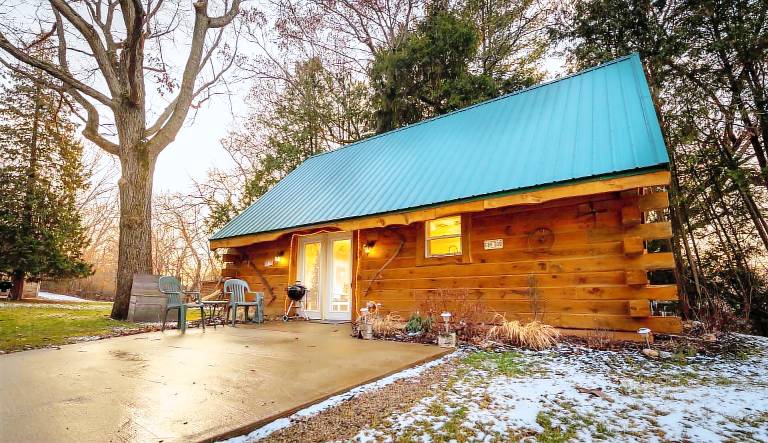 Cabin Mary Lake
