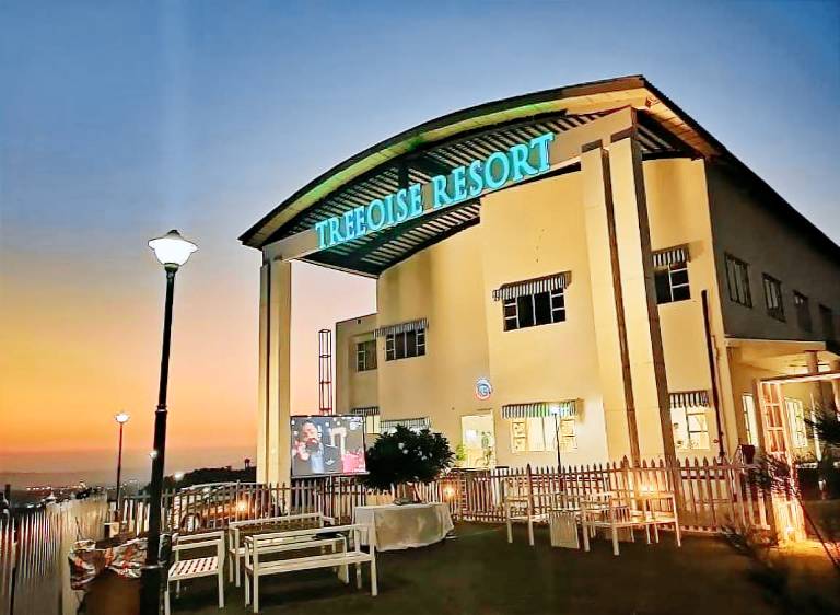 Goroomgo Treeiose Resort Baddi in Solan