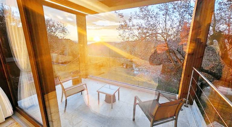 House with terrace, garden & hot tub | Good for workation — photo 4