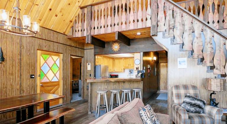 ITH Big Bear Lake Hostel & Retreat Center — photo 4