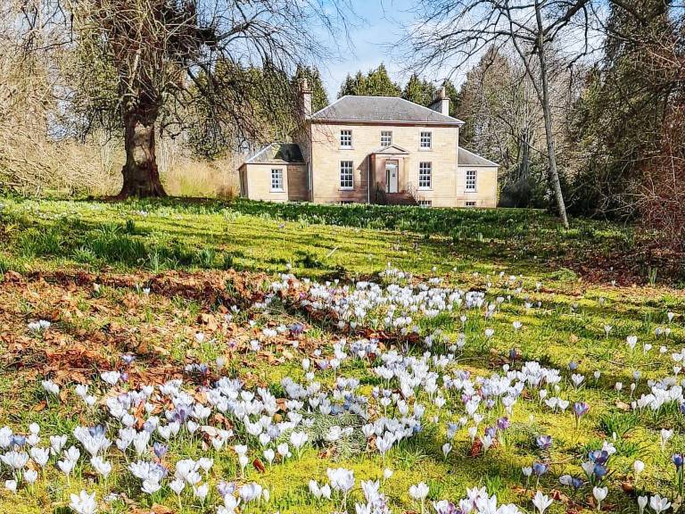 Cottage Beauly