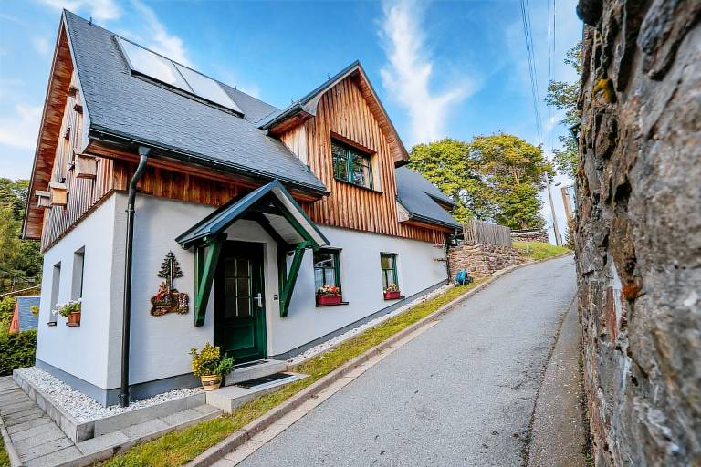 Spielzeughof Seiffen - Bingenhaus — photo 4