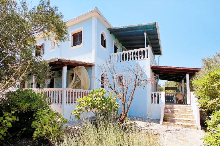 Studio Apartment "Areti Orfeas Studio" near Beach with Balcony & Wi-Fi — photo 2