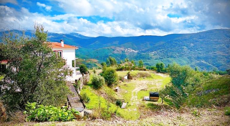 Lodge with pool, sauna & garden in Oliveira do Hospital