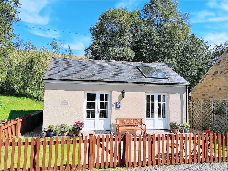 Cabin  Falstone